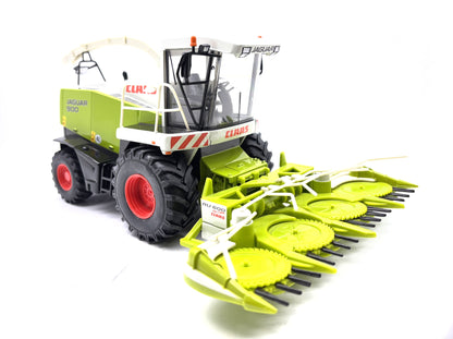 1/32 Claas Jaguar 900