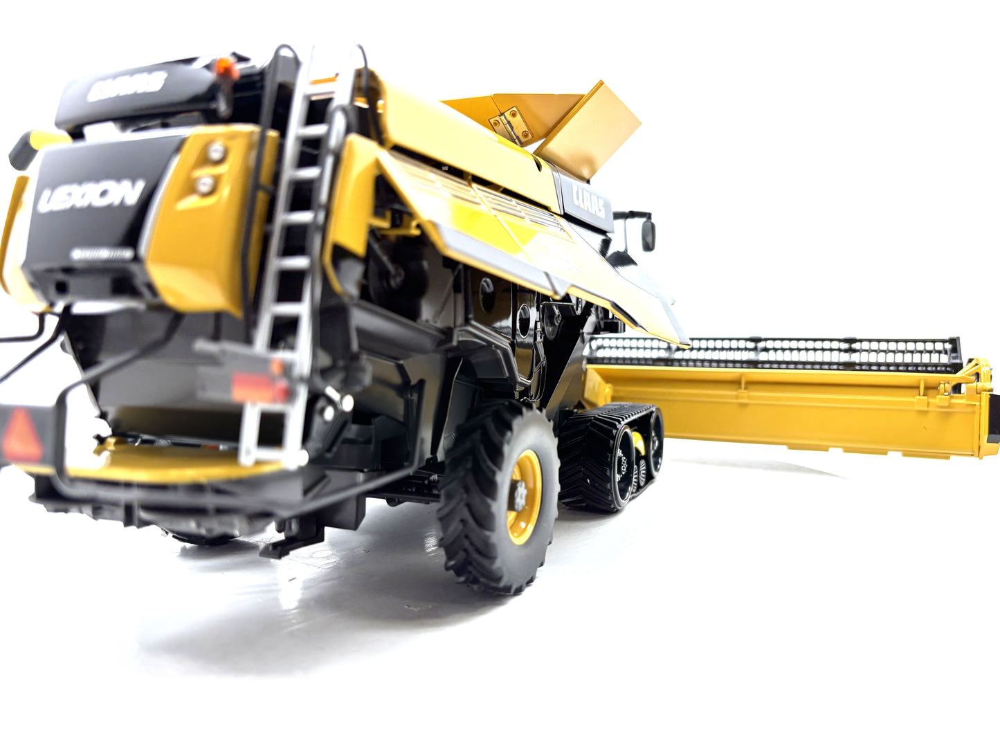 1/32 Claas Lexion 780TT