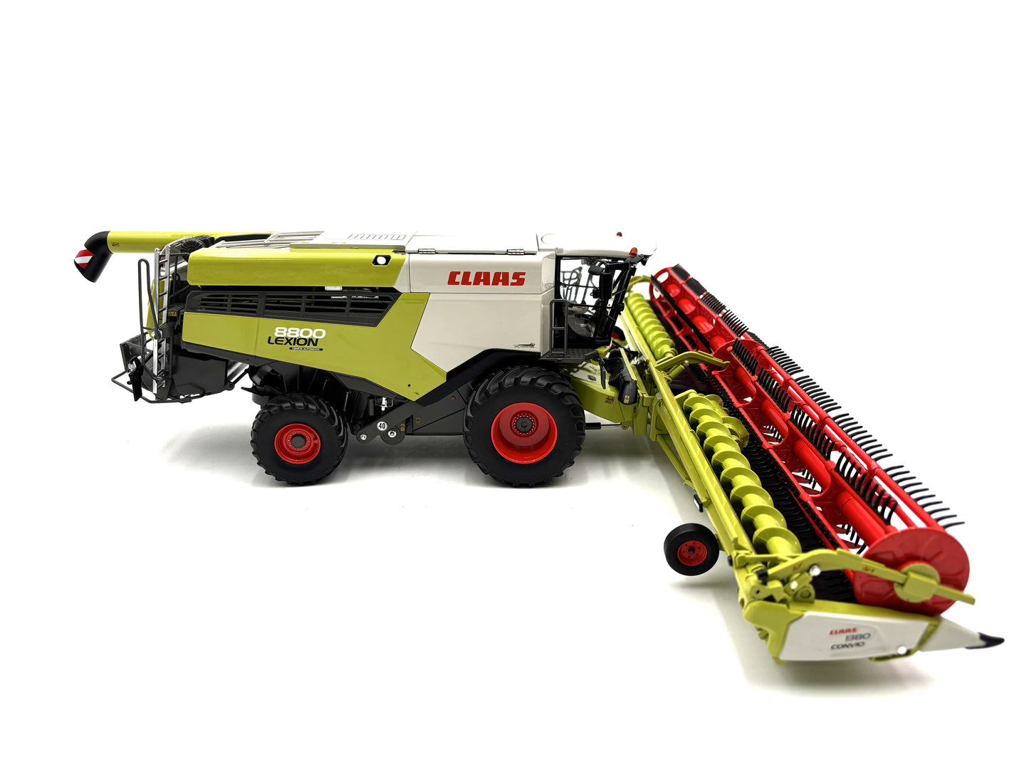 1/32 Claas Lexion 8800