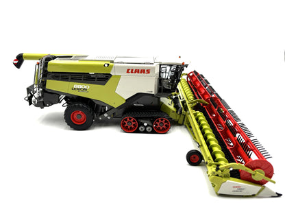 1/32 Claas Lexion 8800 Terra Trac
