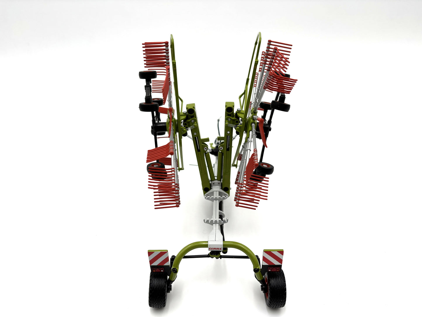 1/32 Claas Liner 2900 Gyro Rake