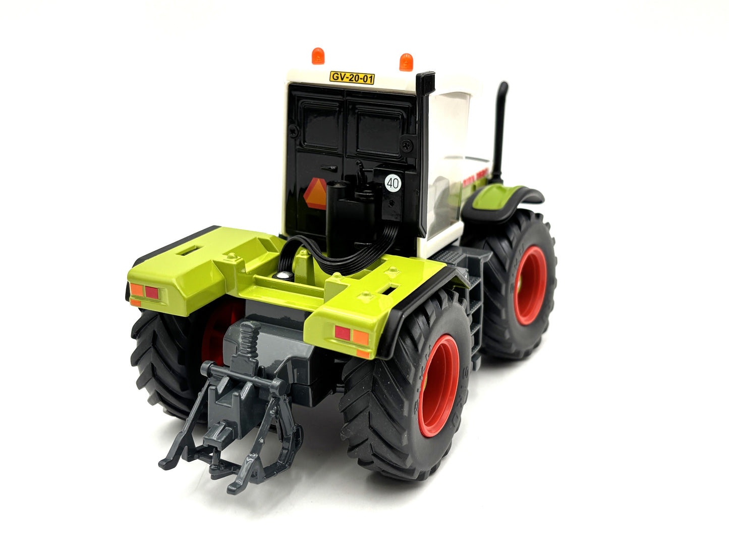 1/32 Claas Xerion 2500 L.C.N. Show