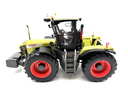 1/32 Claas Xerion 3300 Trac VC