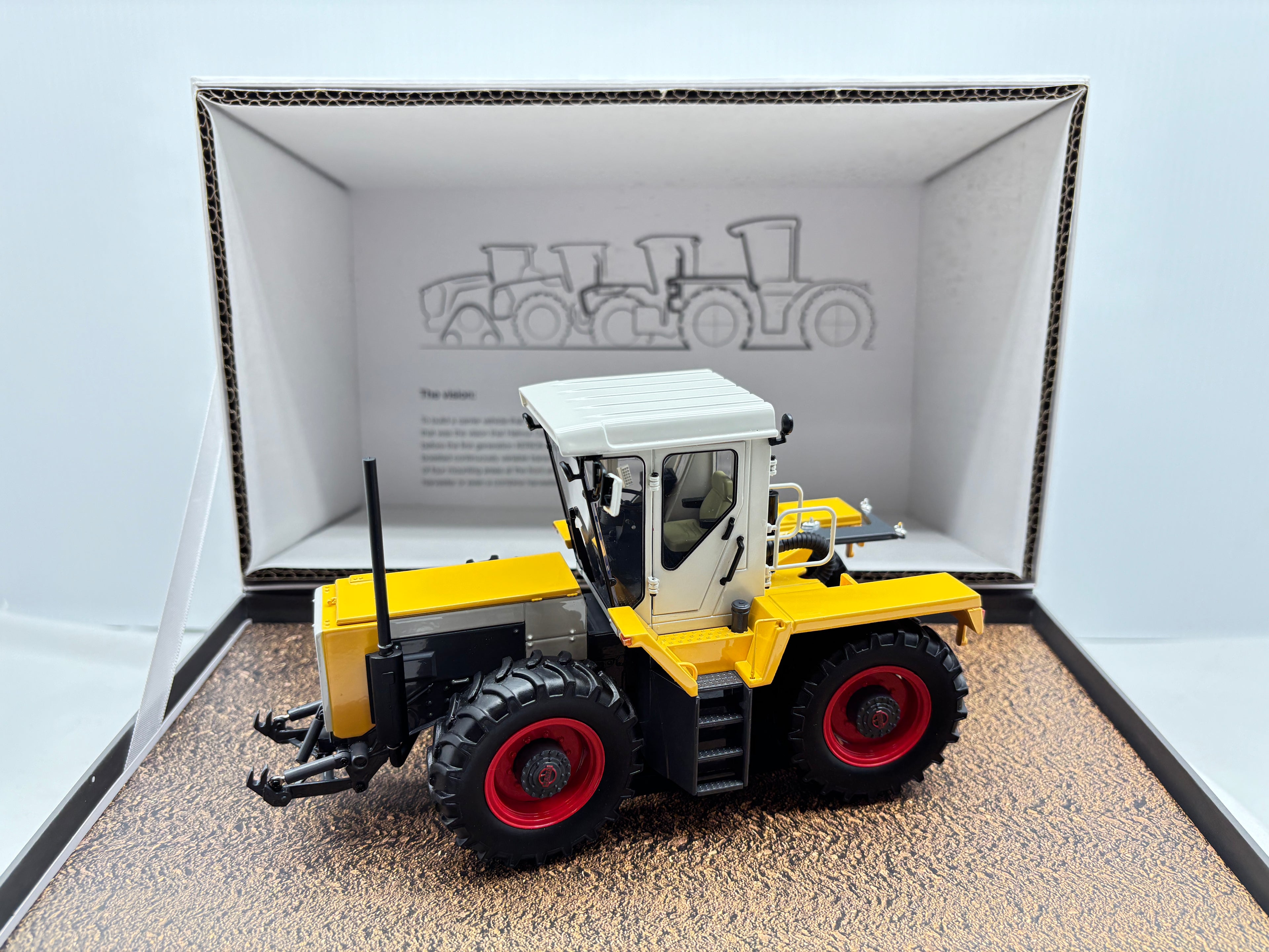 1/32 Claas Xerion Projekt 207