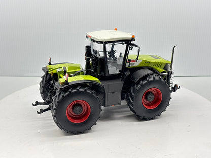 1/32 Claas 4500 Xerion