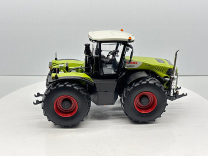 1/32 Claas 4500 Xerion