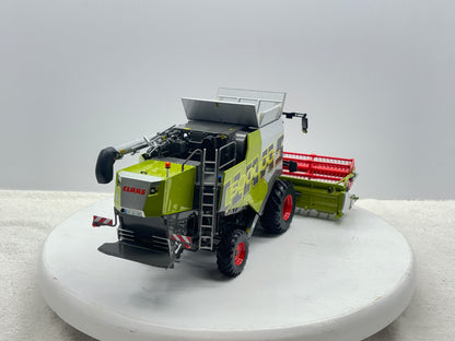 1/32 Claas 450