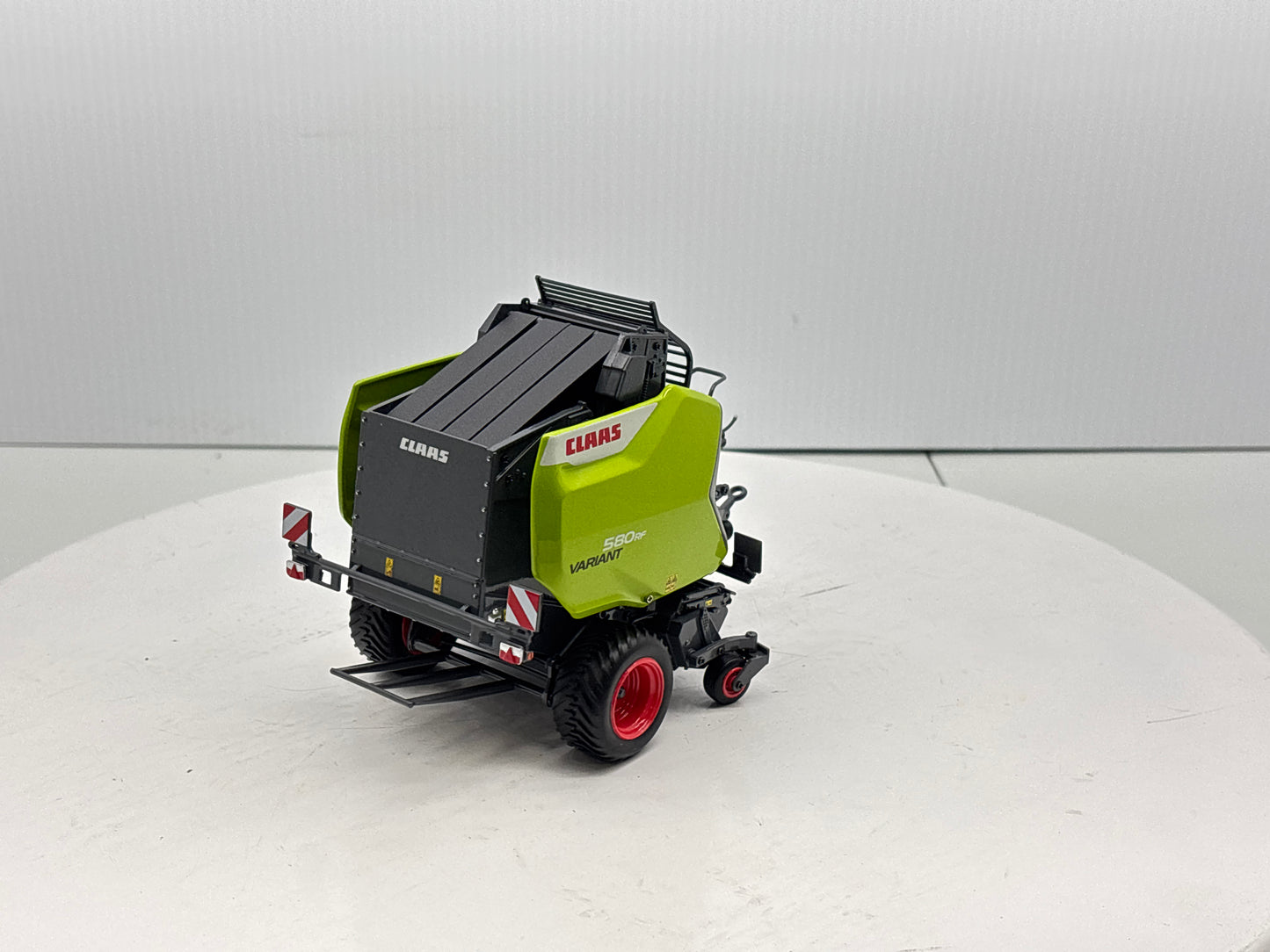 1/32 Claas 580 RF Variant