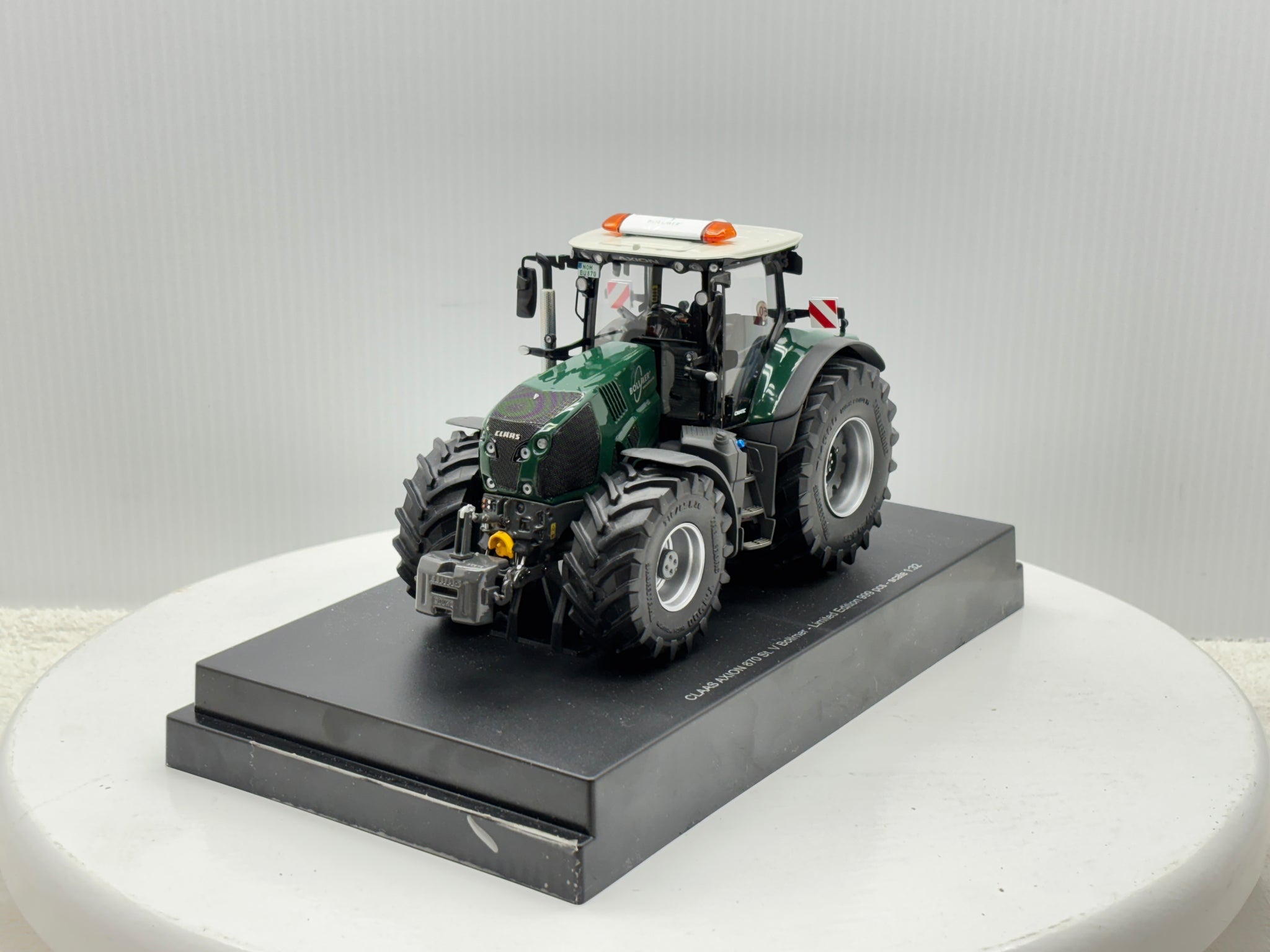 1/32 Claas Axion 870 Bollmer