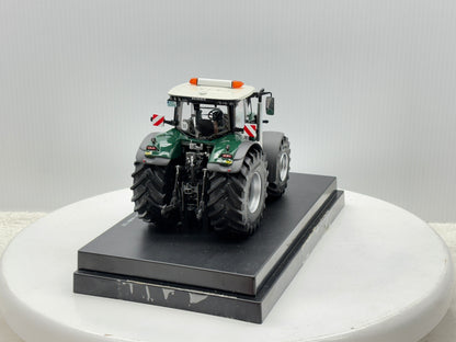 1/32 Claas Axion 870 Bollmer