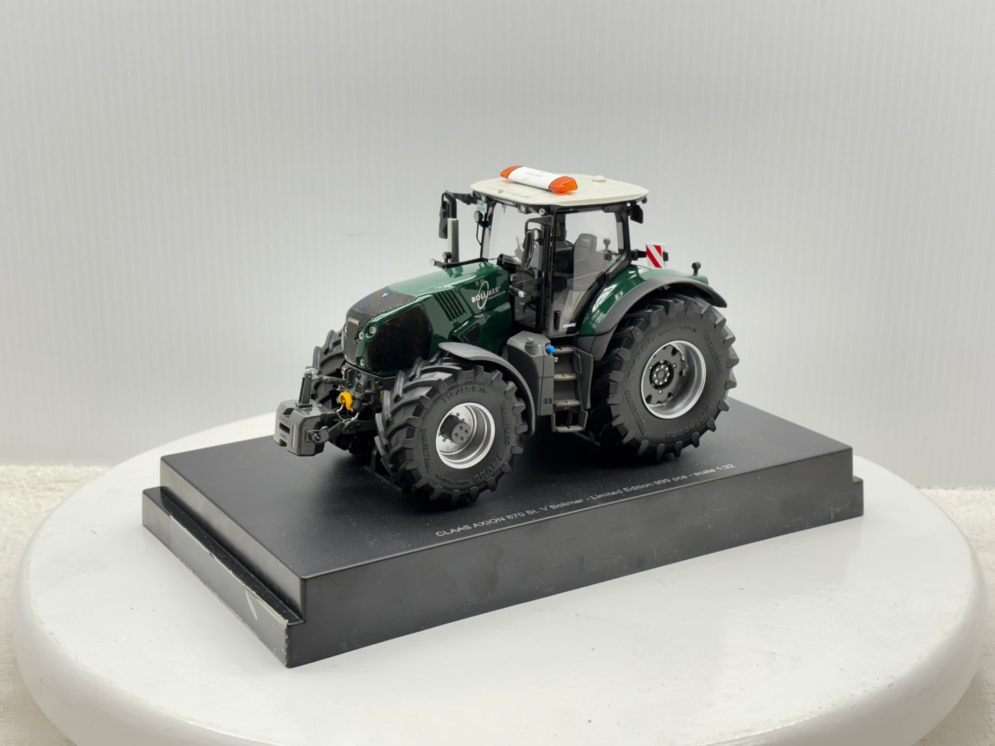 1/32 Claas Axion 870 Bollmer