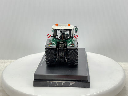 1/32 Claas Axion 870 Bollmer