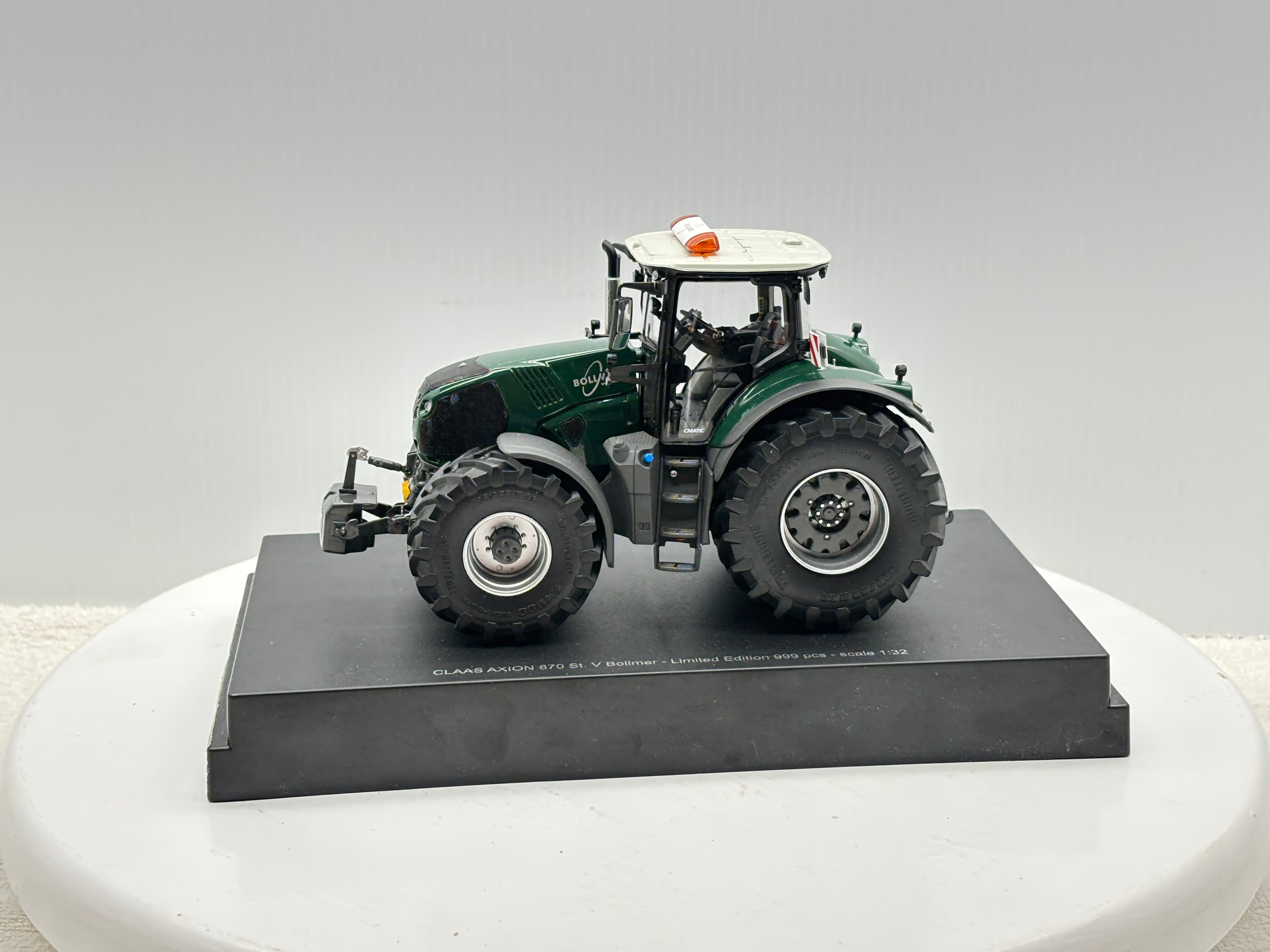 1/32 Claas Axion 870 Bollmer – Creekside Farm Toys
