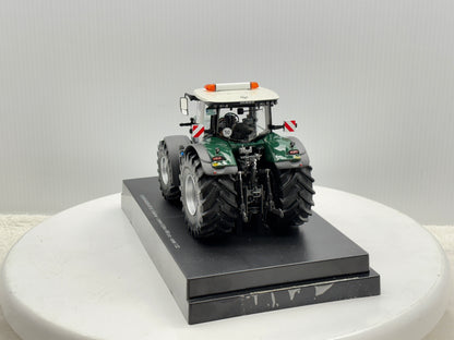 1/32 Claas Axion 870 Bollmer