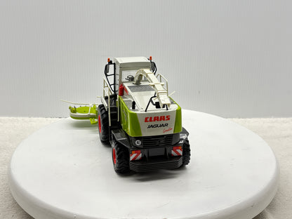 1/32 Claas Jaguar 900