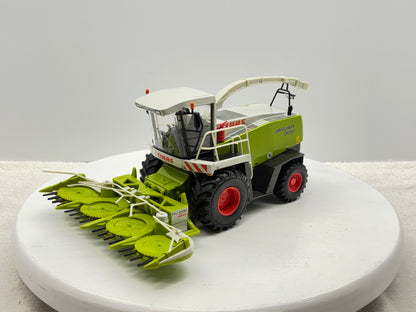 1/32 Claas Jaguar 900
