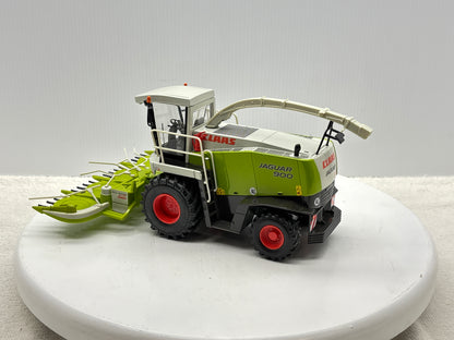 1/32 Claas Jaguar 900