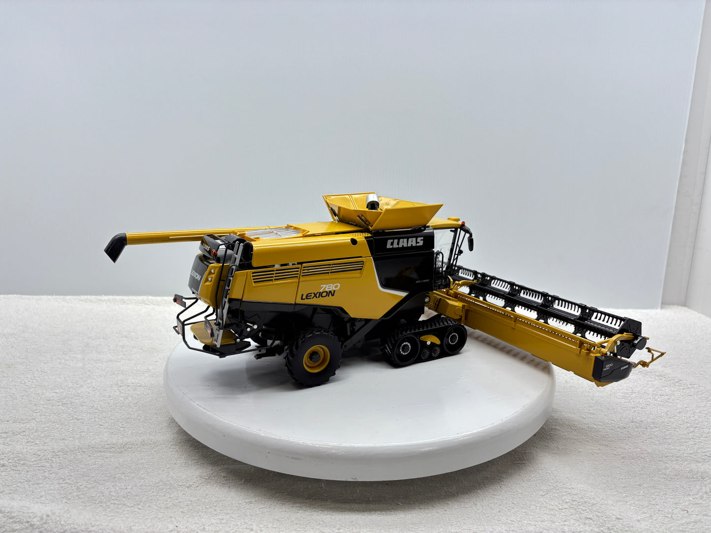1/32 Claas Lexion 780TT