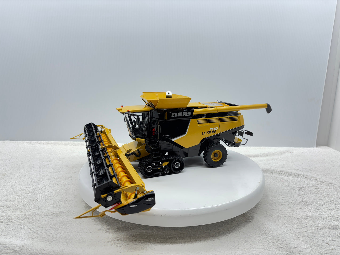 1/32 Claas Lexion 780TT