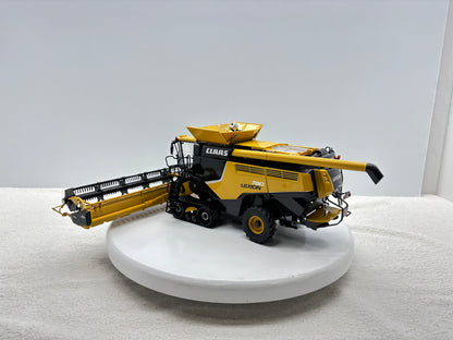 1/32 Claas Lexion 780TT