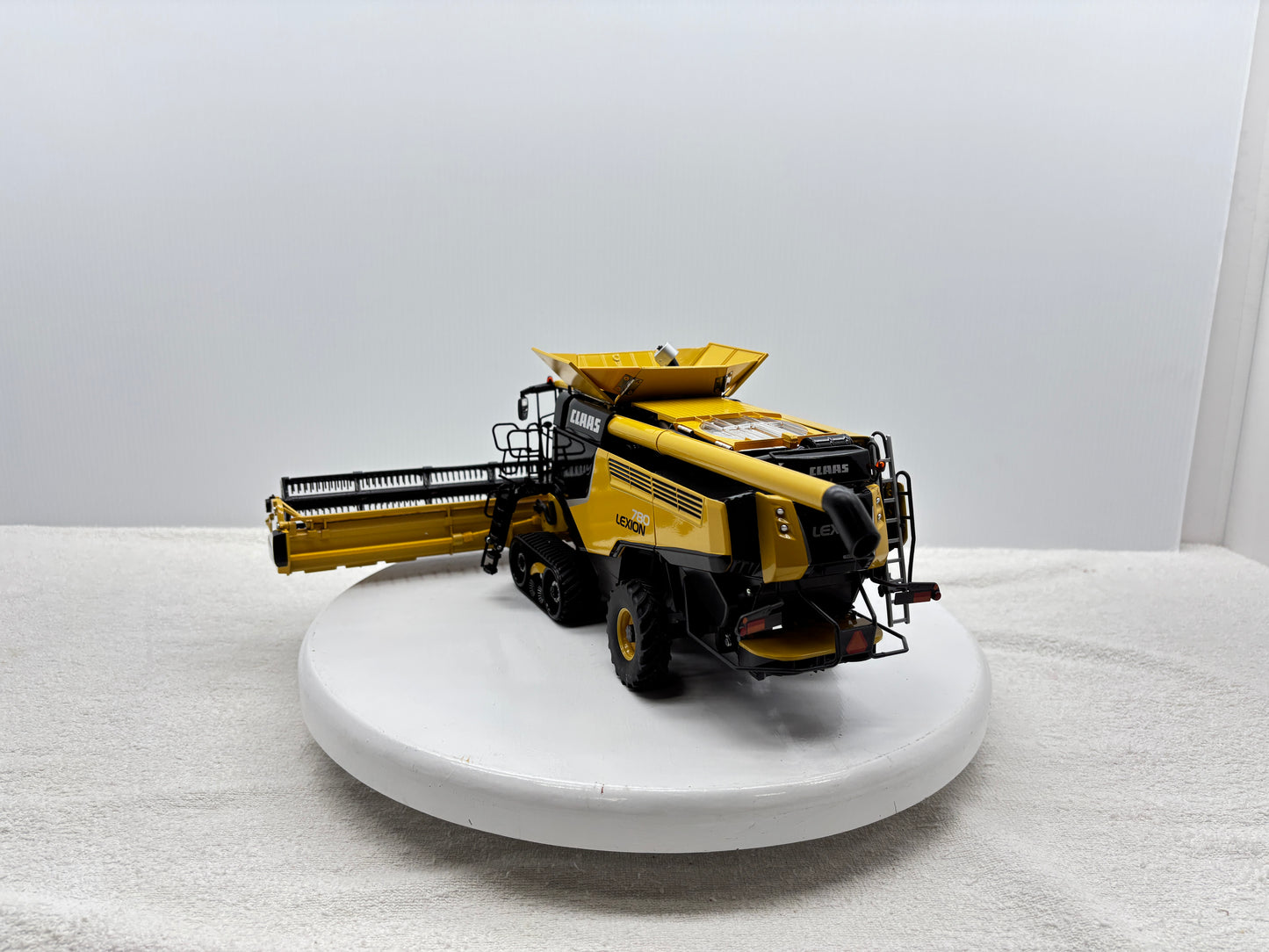 1/32 Claas Lexion 780TT