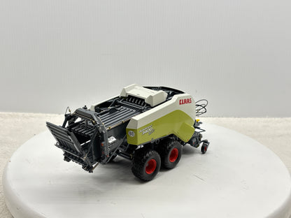 1/32  Claas Quadrant 3400 Roto Cut