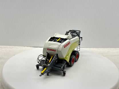 1/32  Claas Quadrant 3400 Roto Cut