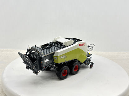 1/32  Claas Quadrant 3400 Roto Cut