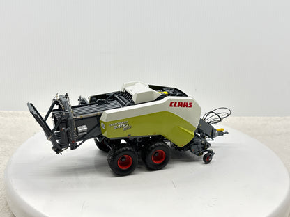 1/32  Claas Quadrant 3400 Roto Cut