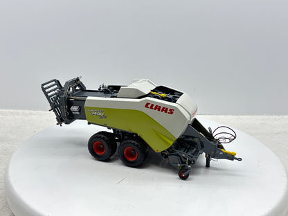 1/32  Claas Quadrant 3400 Roto Cut