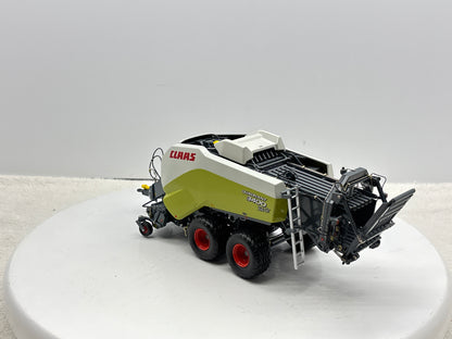 1/32  Claas Quadrant 3400 Roto Cut