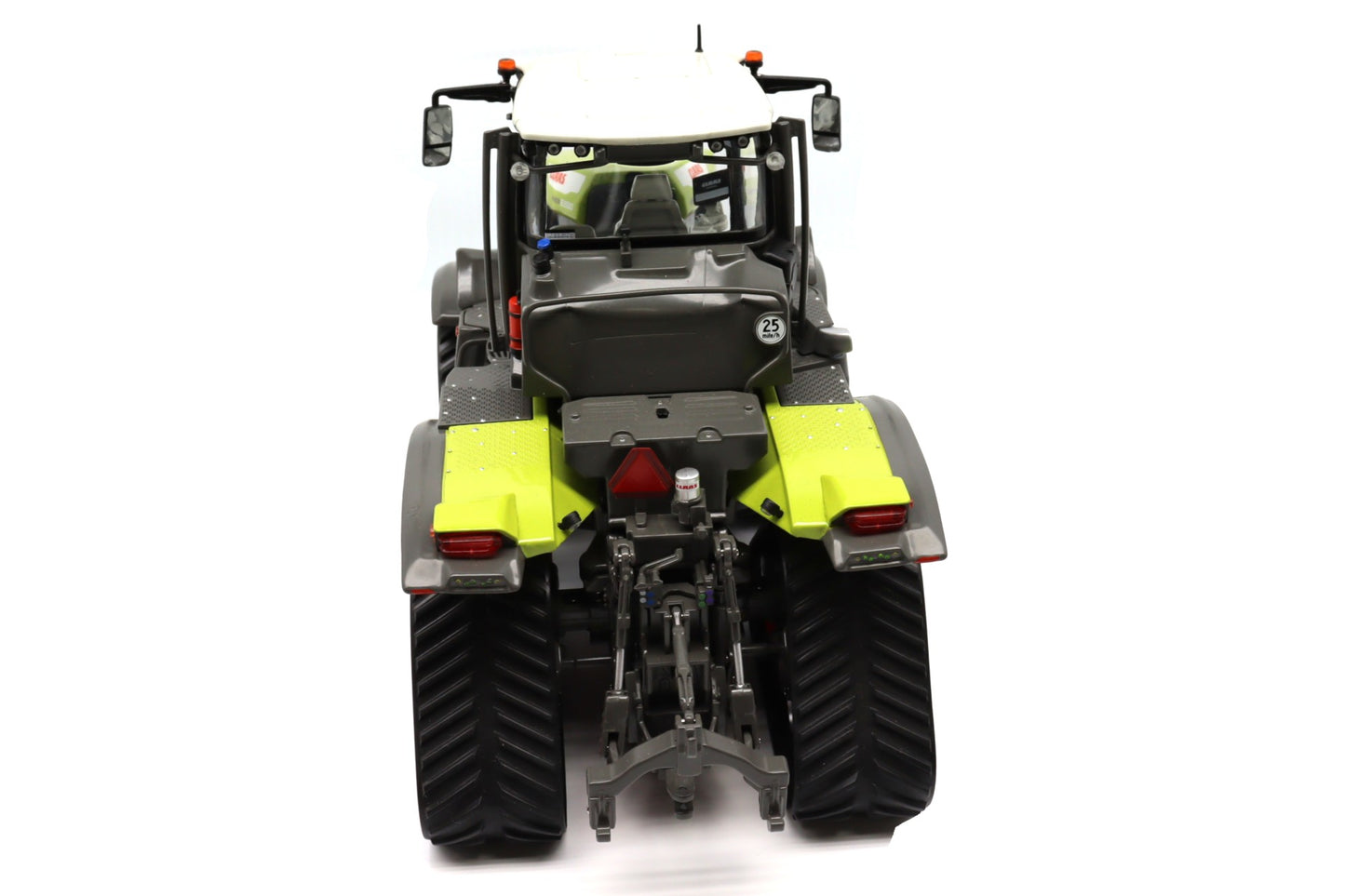 1/32 Claas Xerion 12.650TT