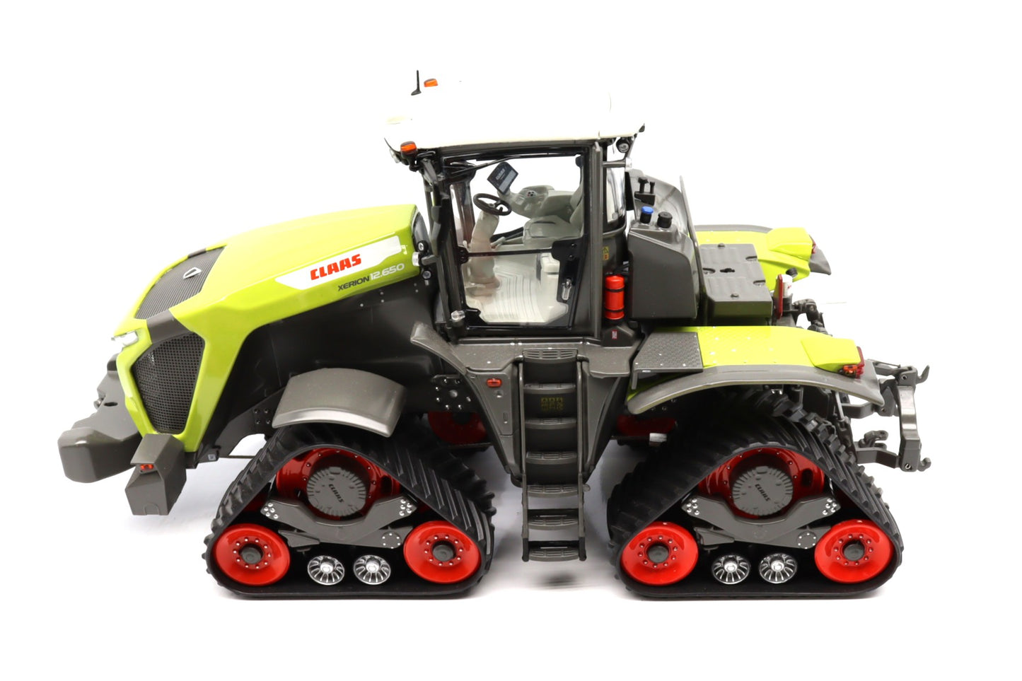 1/32 Claas Xerion 12.650TT