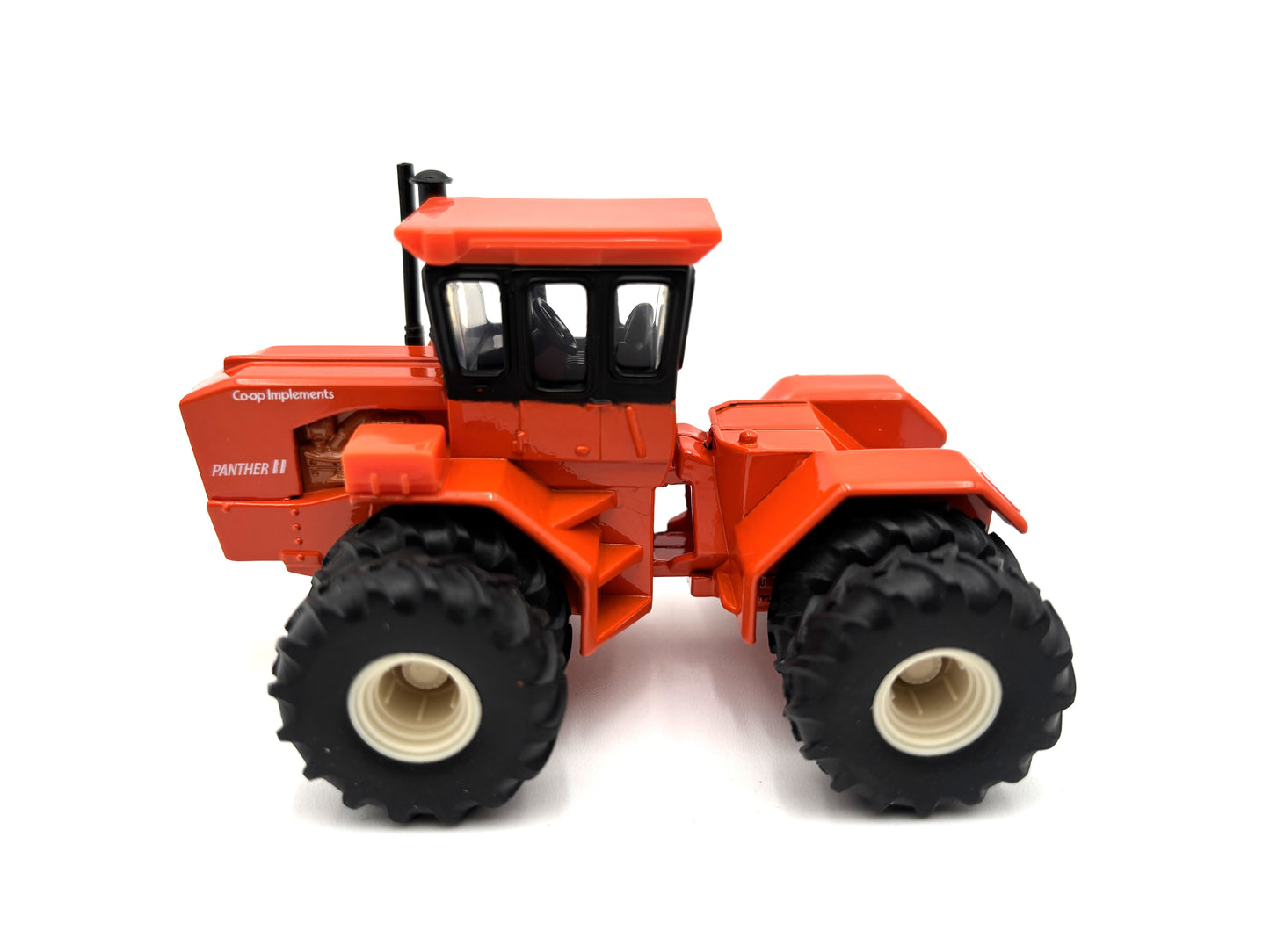 1/64 Co-op Implements Panther II