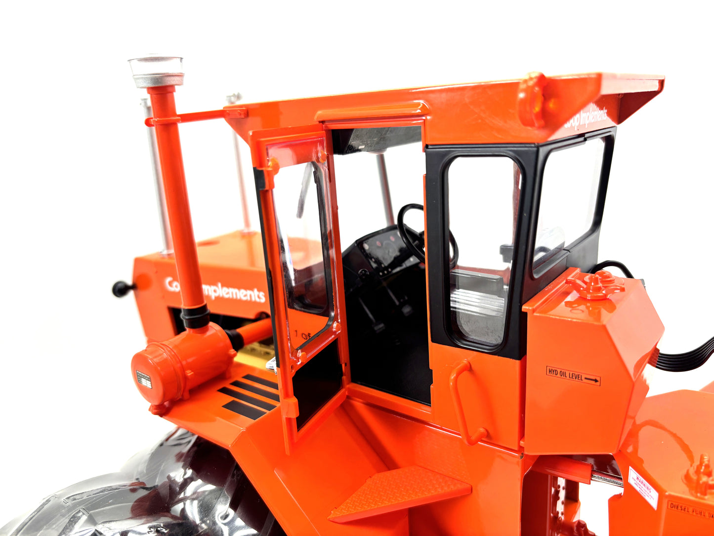 1/16 Co-op Implements Wildcat II Collector Club