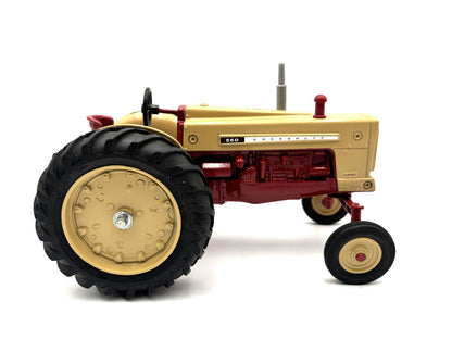 1/16 Cockshutt 560