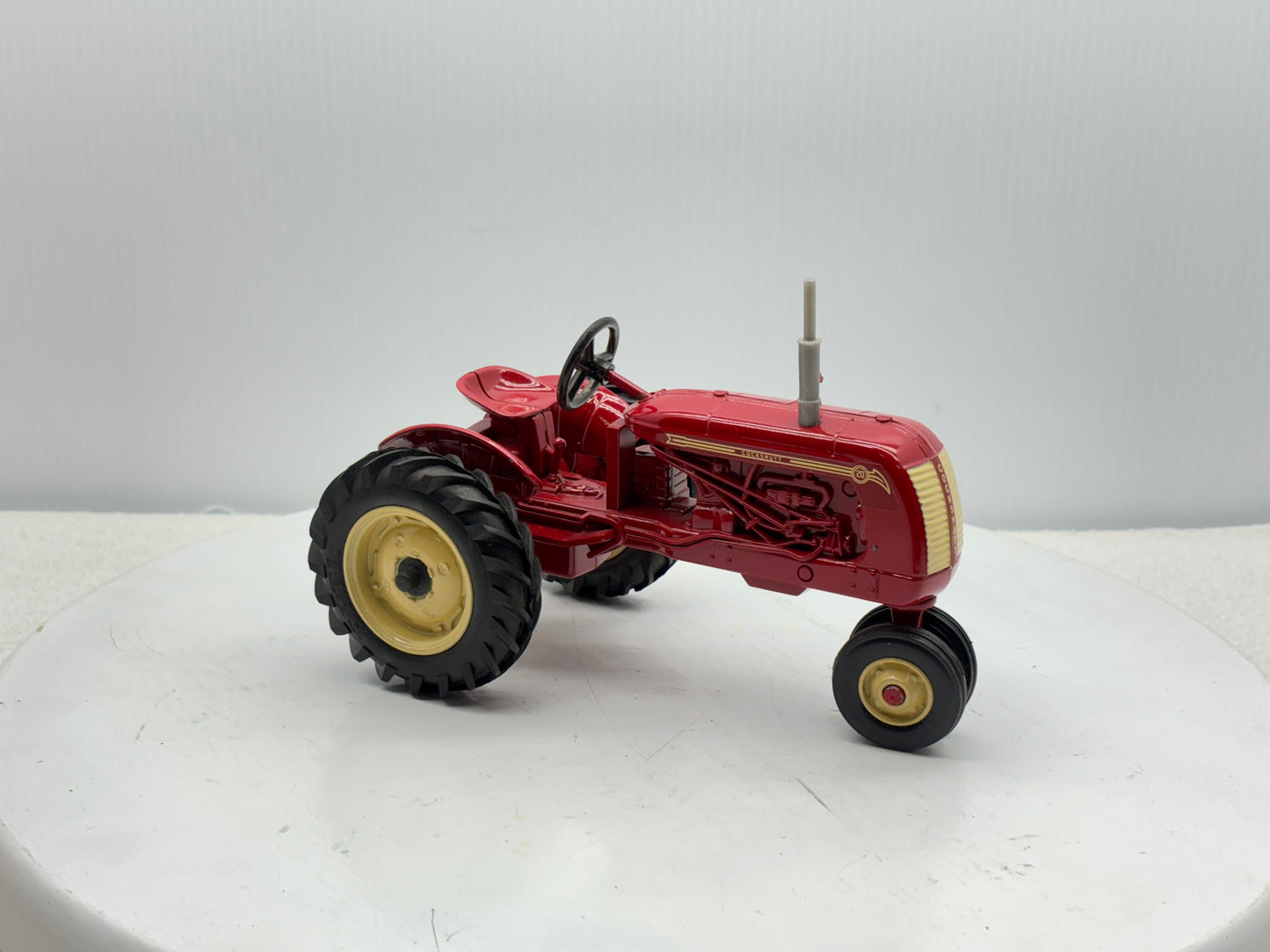 1/16 Cockshutt 20 Narrow Front