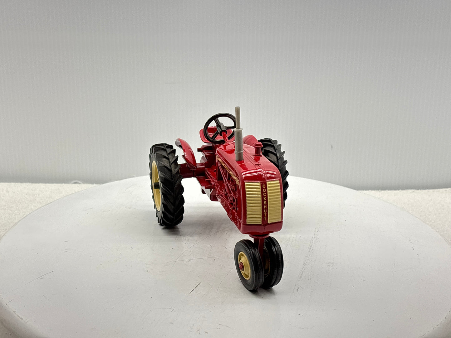 1/16 Cockshutt 20 Narrow Front