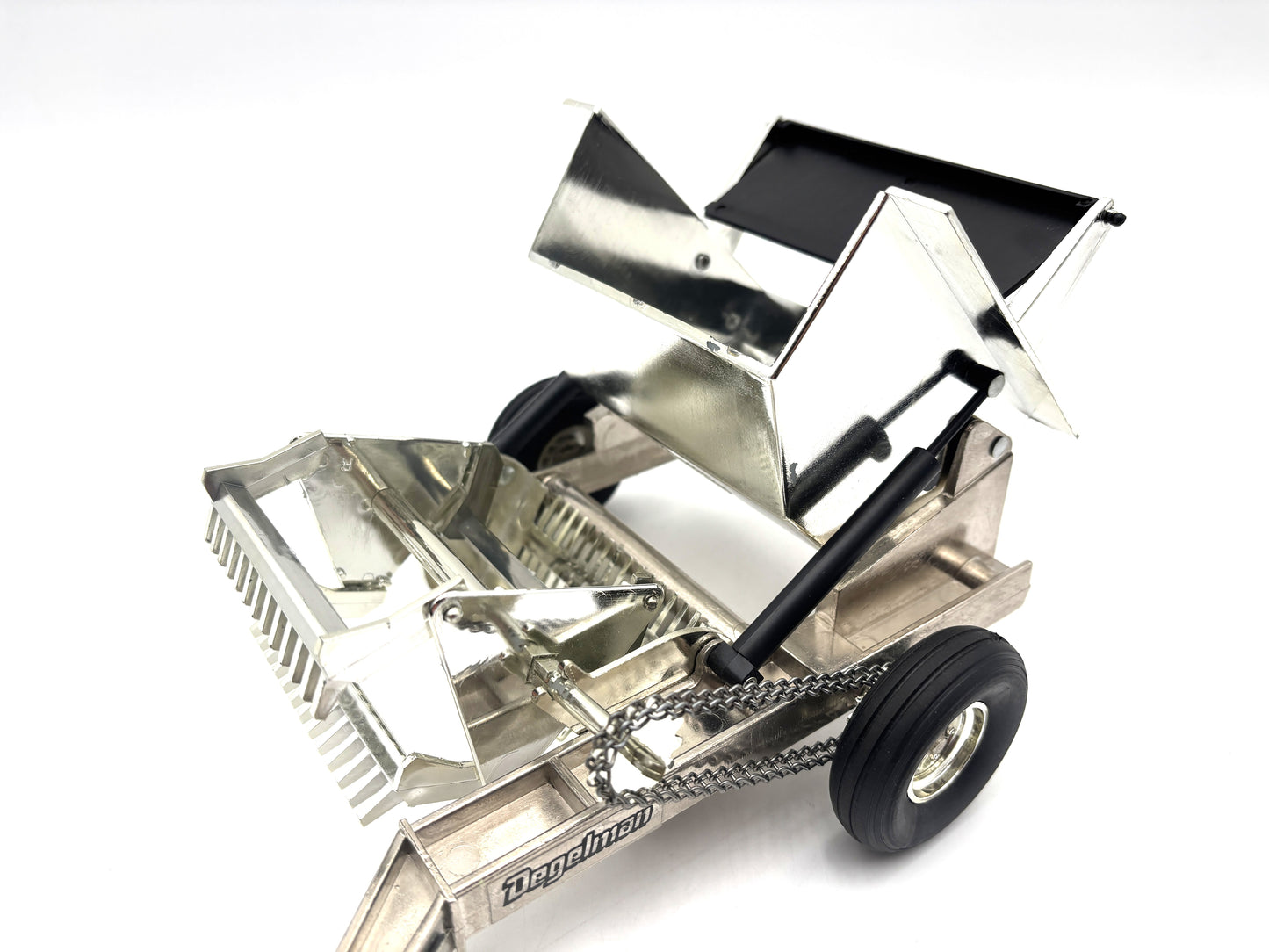 1/16 Degelman R570S Rock Picker ''Chrome''
