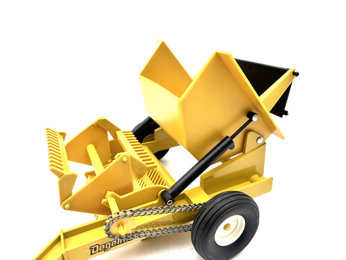 1/16 Degelman R570S Rock Picker