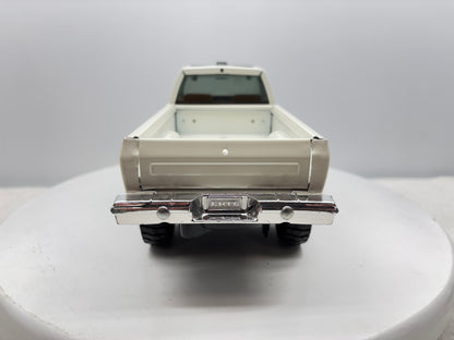 1/16 Deutz-Allis GMC Dealer Truck