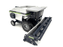 1/24 Deutz-Allis R60 Gleaner Green Stripe