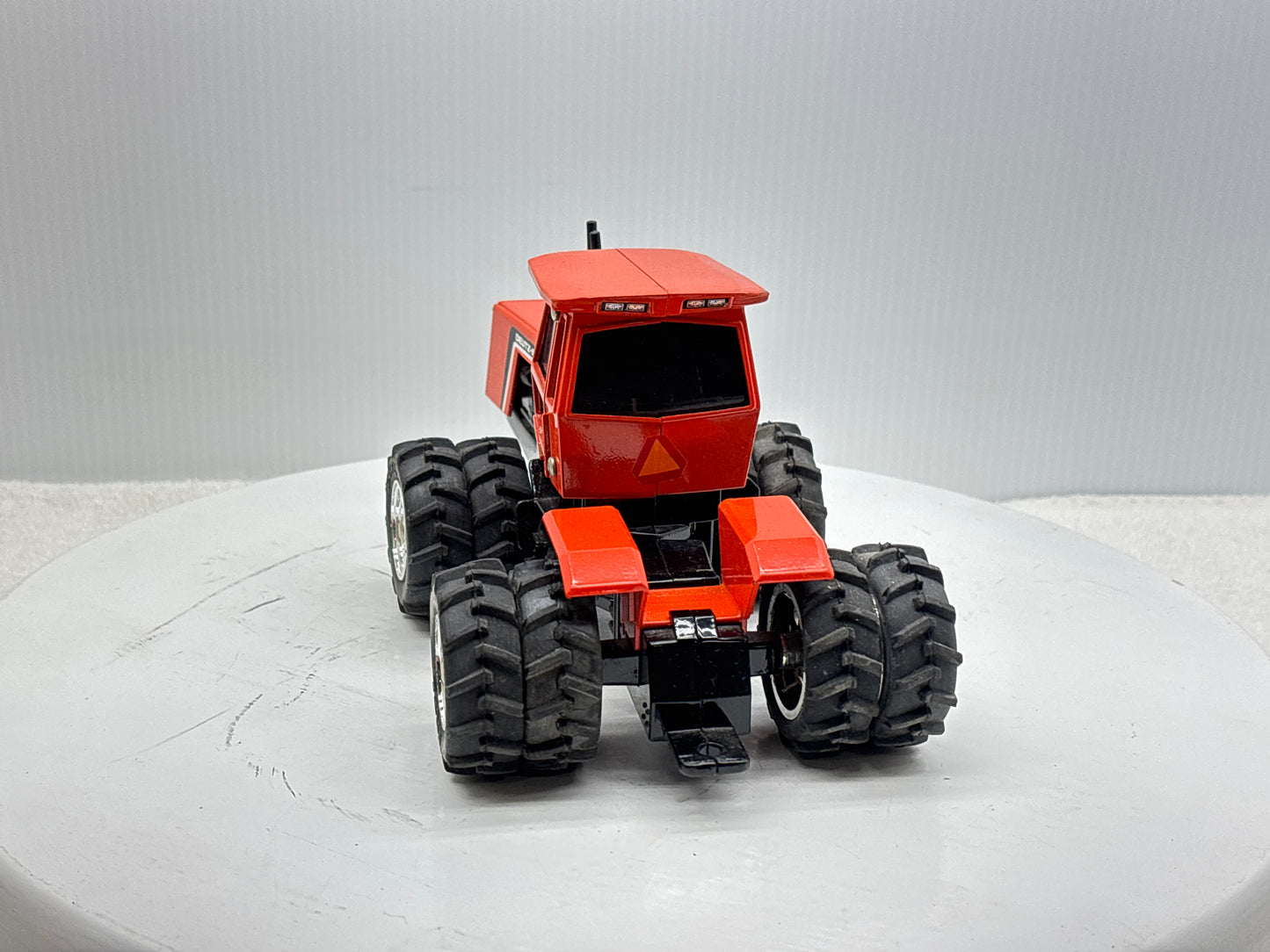 1/32 Deutz-Allis 4W-305 Chrome Rims