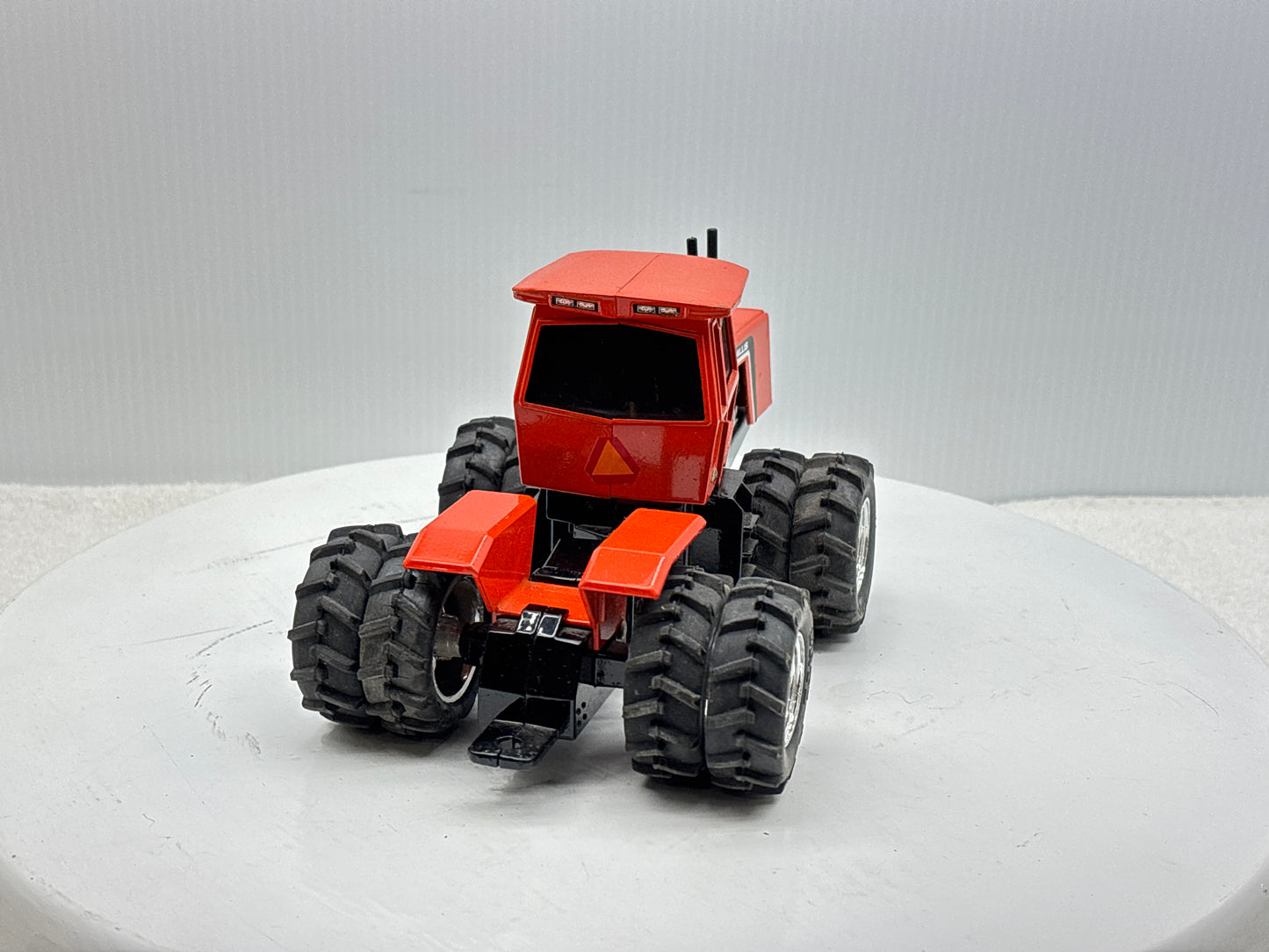 1/32 Deutz-Allis 4W-305 Chrome Rims