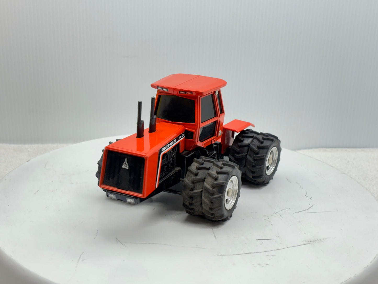 1/32 Deutz-Allis 4W-305 Chrome Rims
