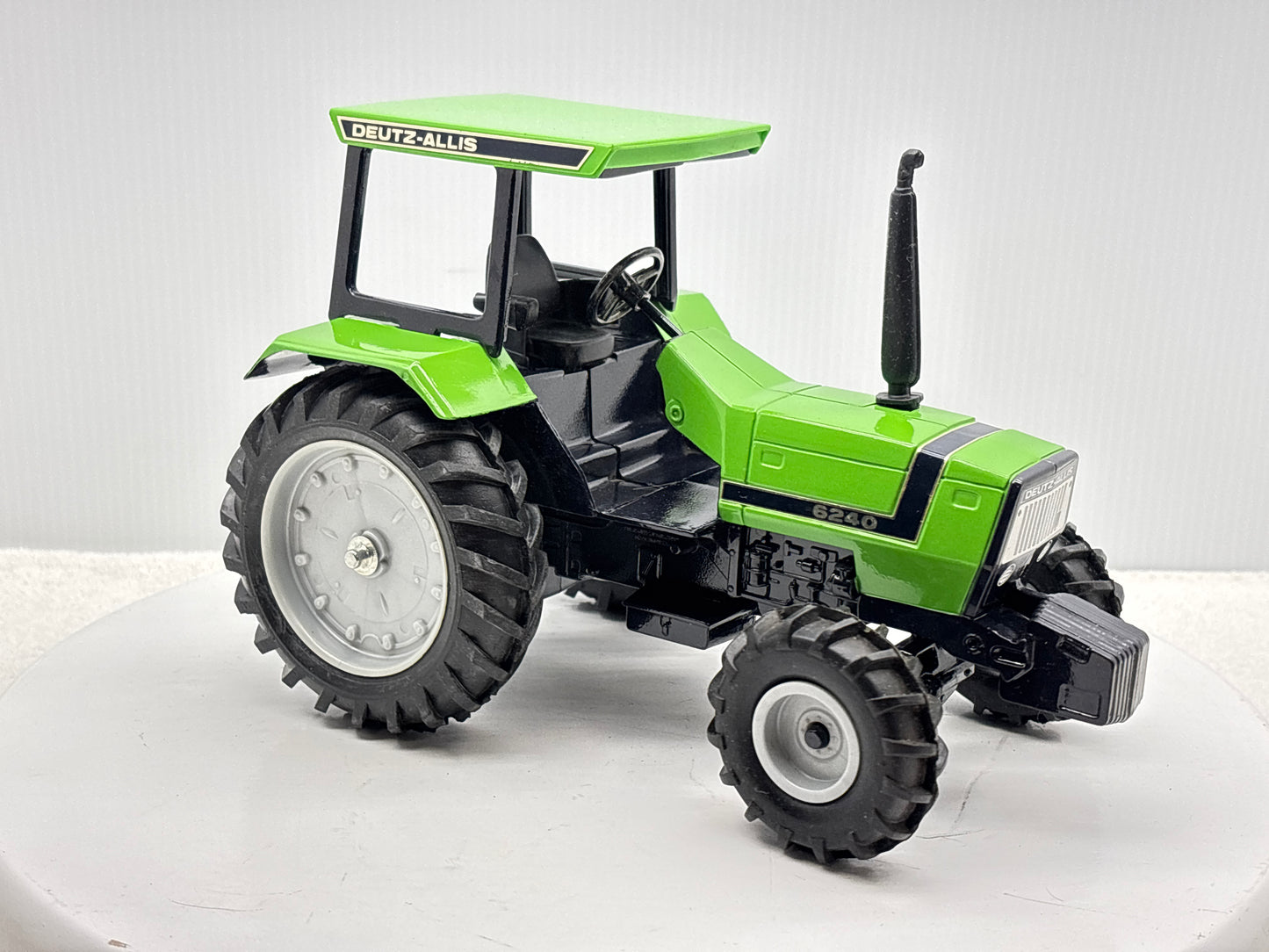 1/16 Deutz-Allis 6240 MFD Special Edition