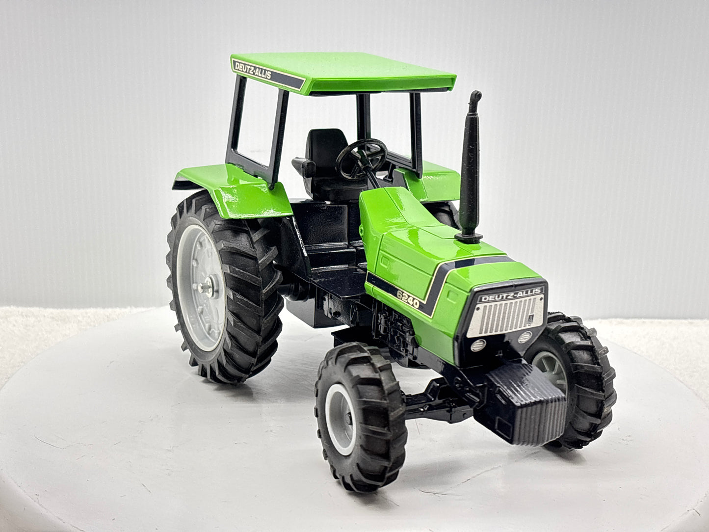 1/16 Deutz-Allis 6240 MFD Special Edition