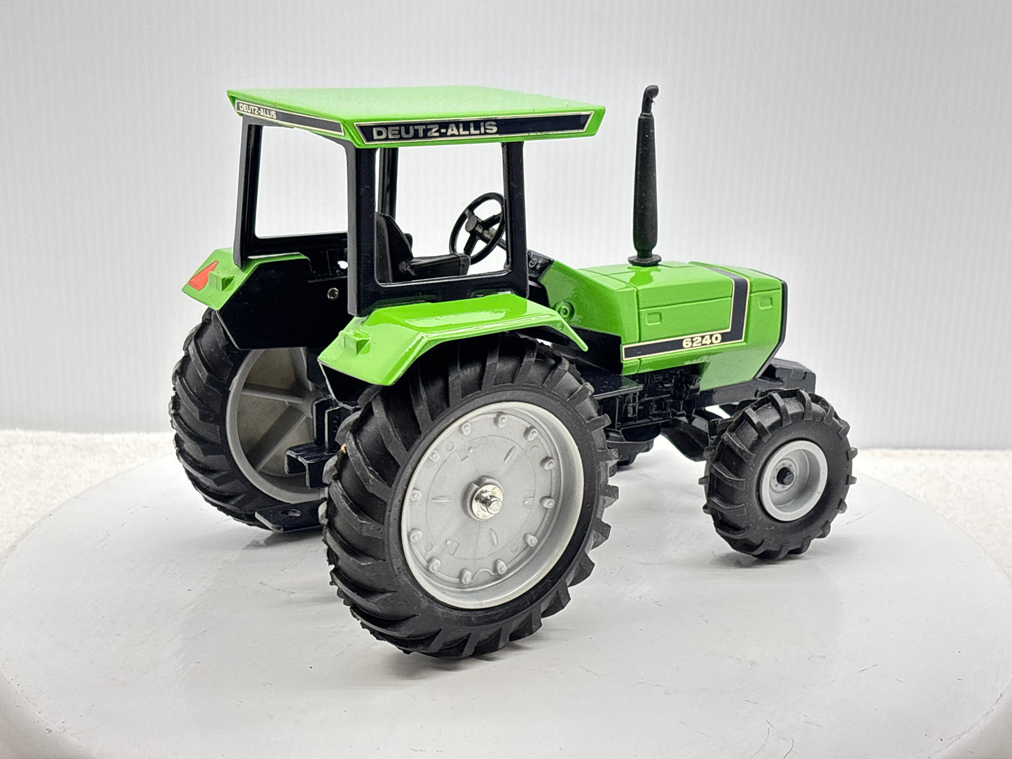 1/16 Deutz-Allis 6240 MFD Special Edition