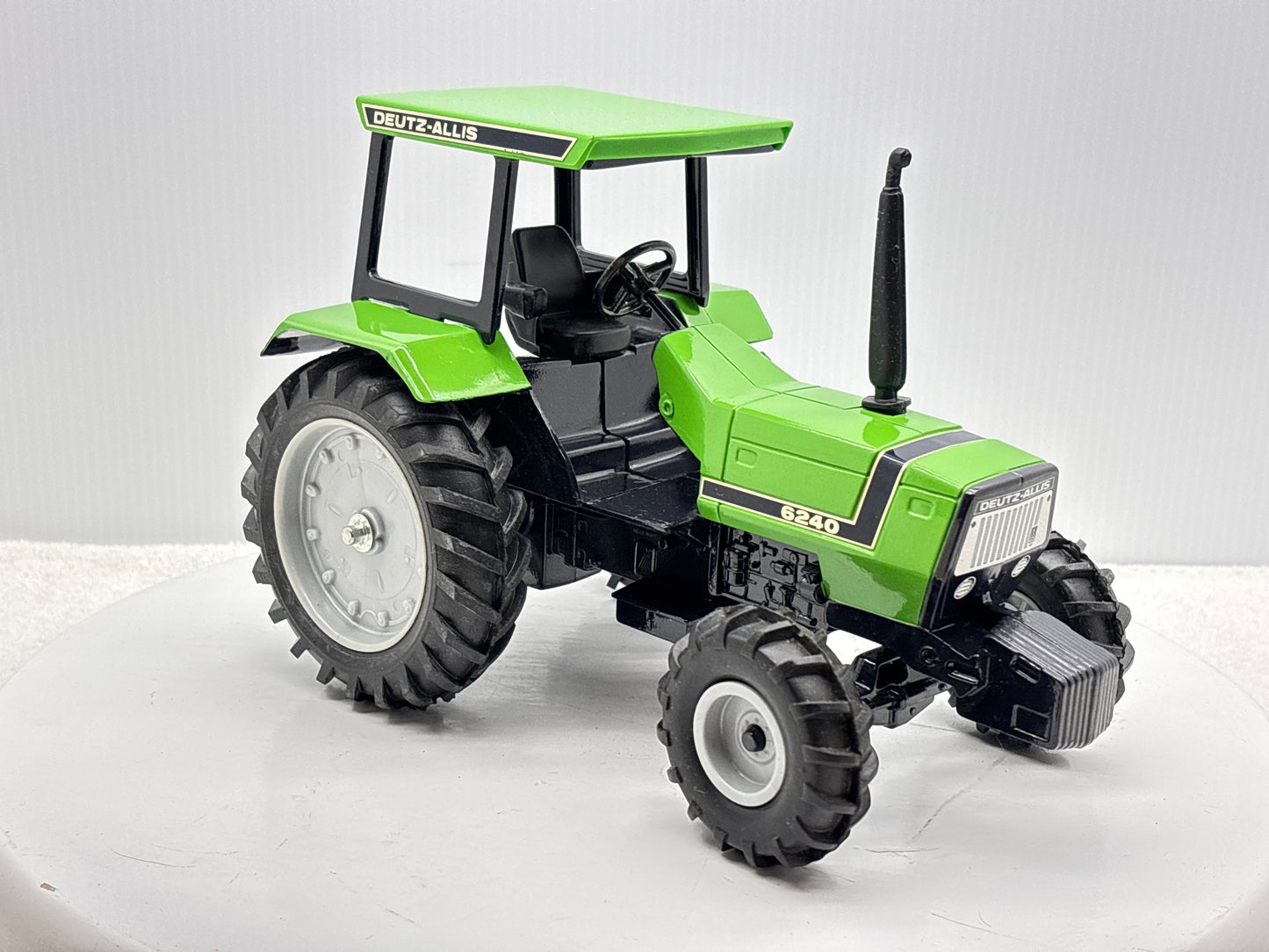 1/16 Deutz-Allis 6240 MFD Special Edition