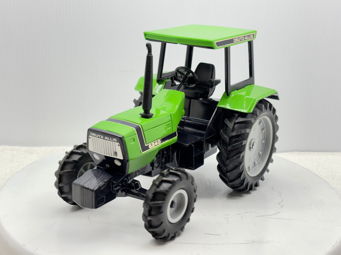 1/16 Deutz-Allis 6240 MFD Special Edition